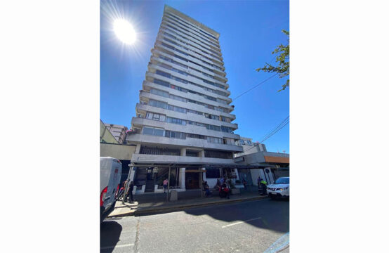 EN ARRIENDO DEPARTAMENTO MUY BIEN UBICADO EN PLENO CORAZÓN DEL CENTRO