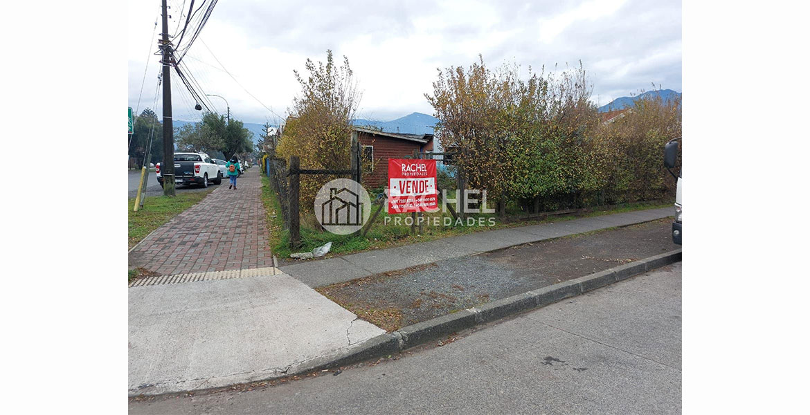 SE VENDE EXCELENTE SITIO DE ESQUINA EN PUCONPucon