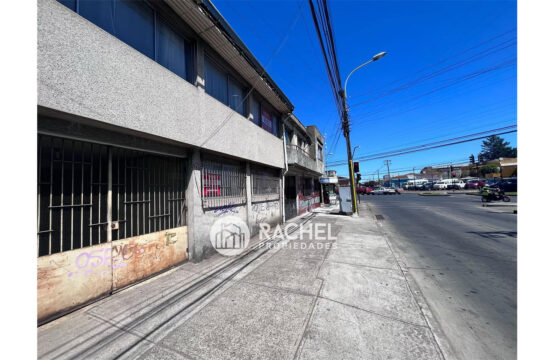 SE VENDE PROPIEDAD EXCELENTE UBICACIÓN COMERCIAL