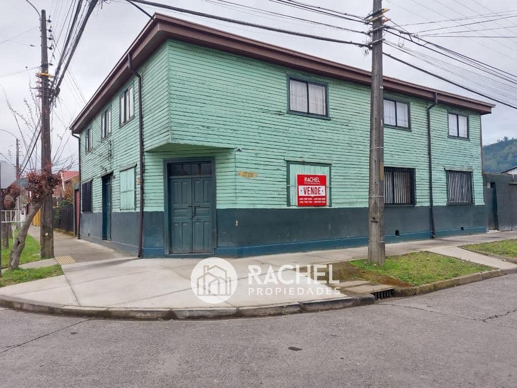 SE VENDE AMPLIA CASA EN PUEBLO NUEVOTemuco