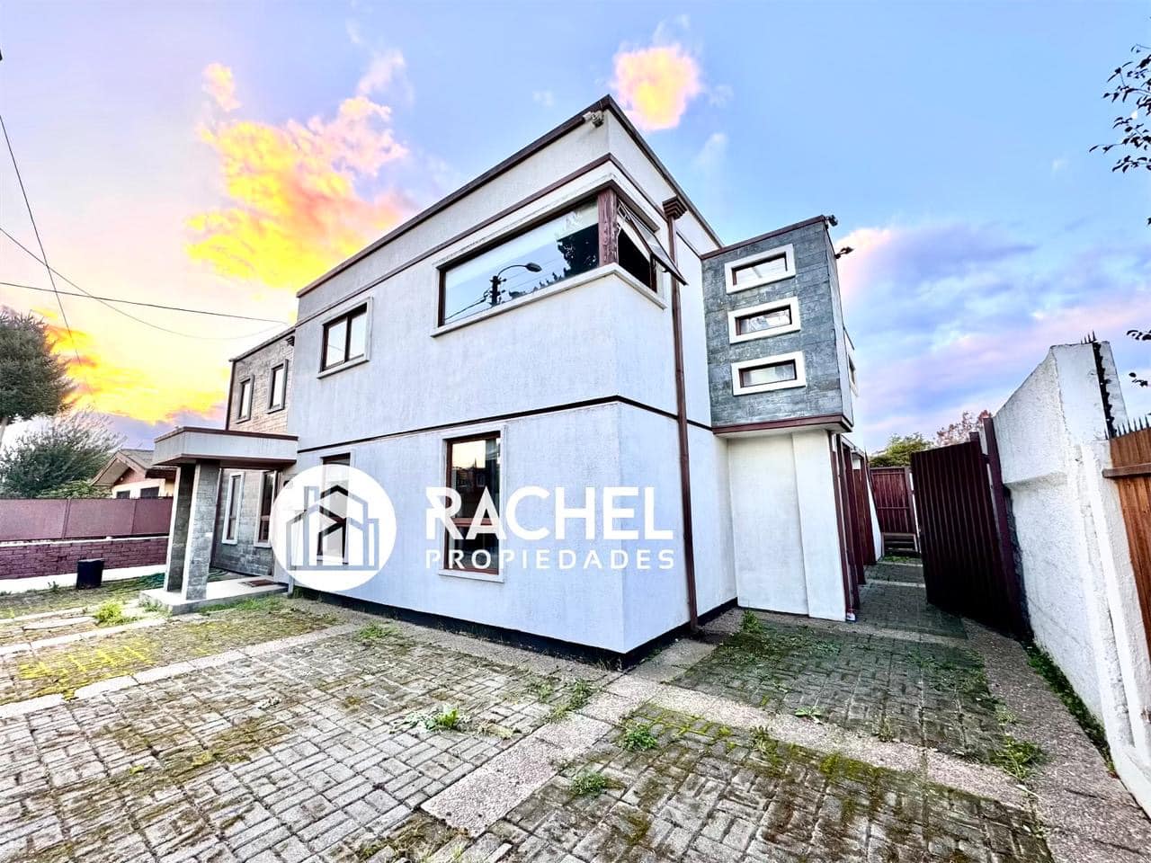 EN VENTA  AMPLIA PROPIEDAD REMODELADATemuco