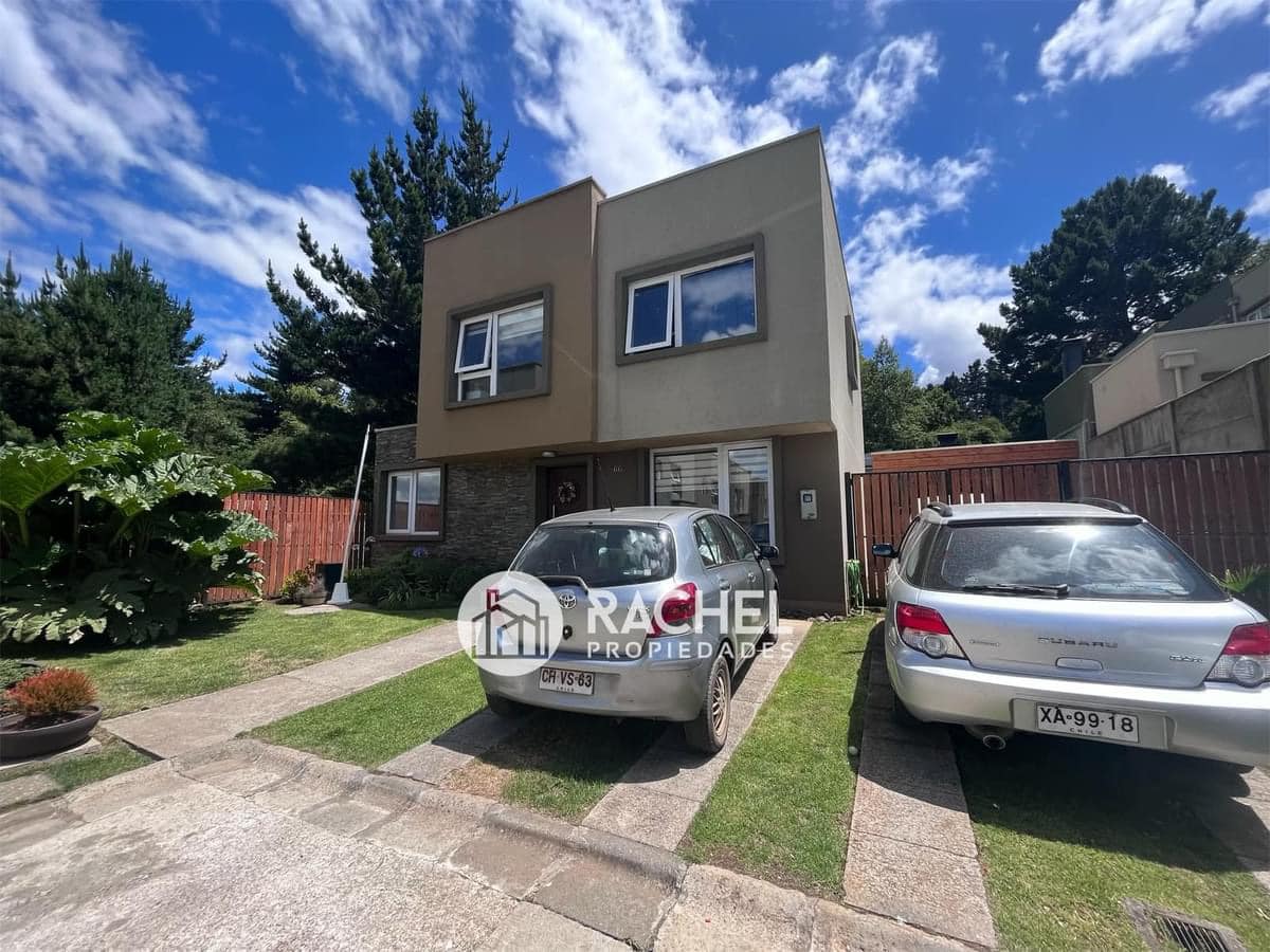 SE VENDE PRECIOSA CASA CON EXCELENTE MANTENCION EN CONDOMINIO CERRADOTemuco