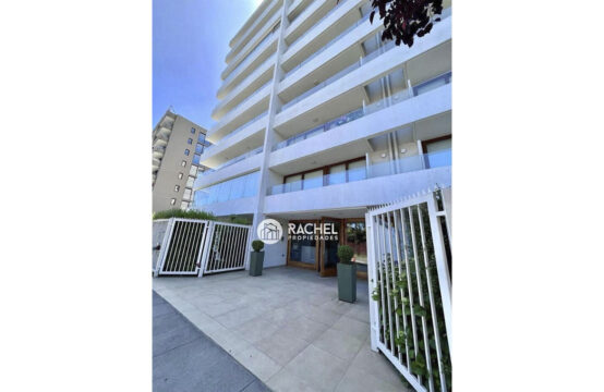 EN VENTA HERMOSO DEPARTAMENTO SEMINUEVO