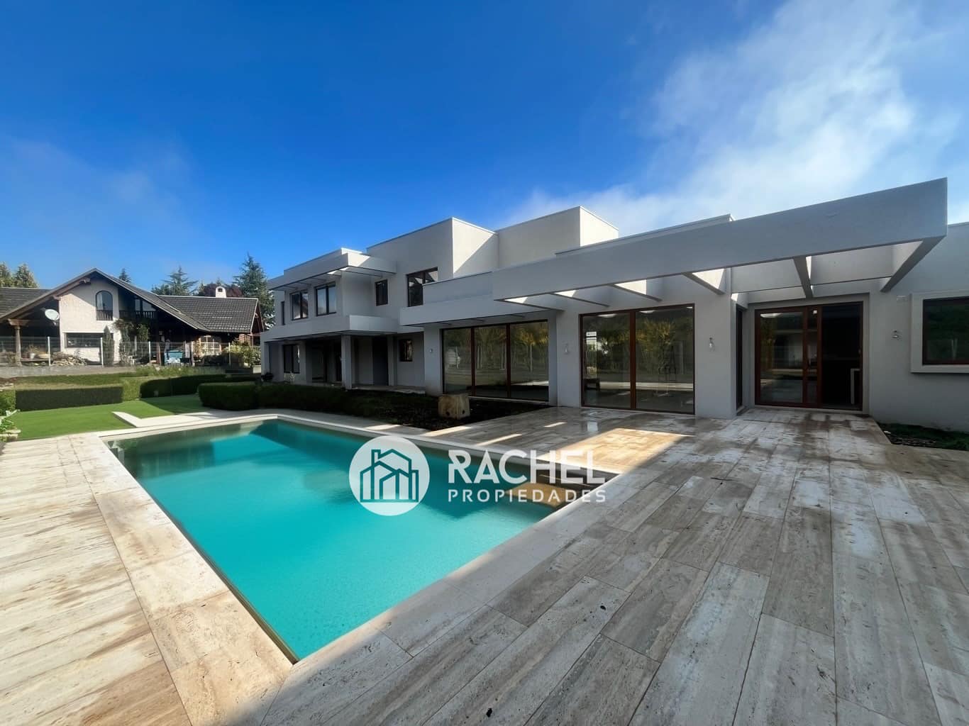SE VENDE ESPECTACULAR CASA MEDITERRÁNEA NUEVATemuco