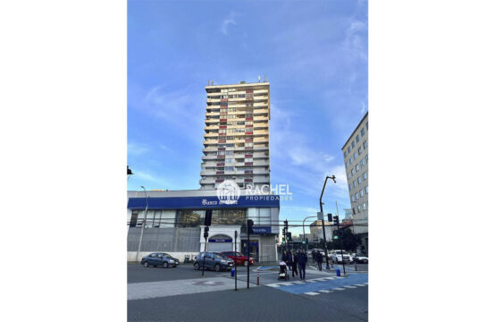 EN ARRIENDO DEPARTAMENTO EDIFICIO BANCO CHILE