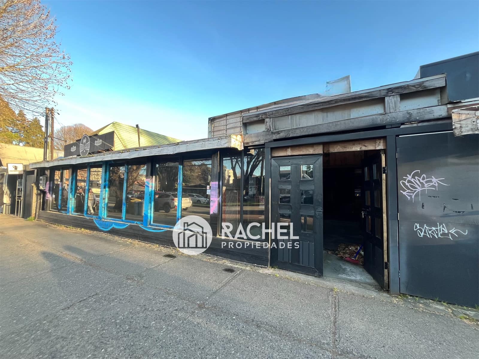 SE VENDE LOCAL COMERCIAL PLENA AVENIDA ALEMANIA EXELENTE OPORTUNIDAD DE INVERSIÓNTemuco