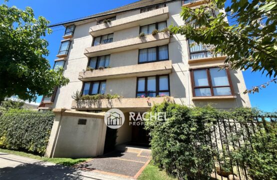 ¡EXCELENTE OPORTUNIDAD! SE VENDE DEPARTAMENTO DE 3D CON JARDÍN Y 2 ESTACIONAMIENTOS-Sector Avenida Alemania
