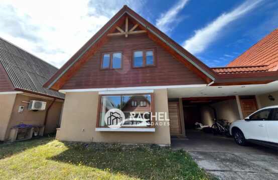 SE VENDE IMPECABLE CASA AMPLIADA CONDOMINIO- Sector Altos Maipo