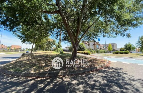SE VENDE TERRENO EN EXCLUSIVO CONDOMINIO- Sector Portal de la Frontera