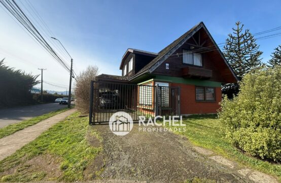 EN VENTA CASA ESQUINA EN VILLA CATALUÑA