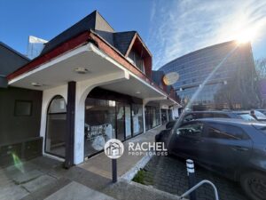 SE ARRIENDA LOCAL ESQUINA COMERCIAL REMODELADO EN CENTRO COMERCIAL CON ALTO FLUJO – Torremolinos con Avda AlemaniaTemuco