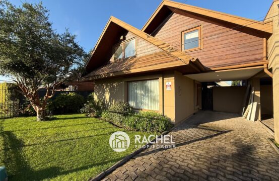 SE VENDE IMPECABLE CASA AMPLIADA- Villa Cataluña