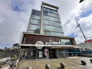SE VENDE OFICINA RENTANDO CON CONTRATO VIGENTETemuco