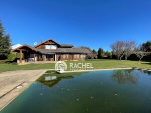 Venta Hermosa casa en Condominio con vistas al Lago y Volcán VillarricaPucon
