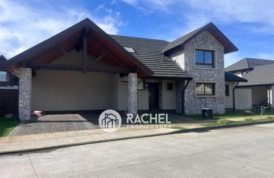 SE VENDE MARAVILLOSA Y AMPLIA CASA SEMI NUEVA EN CONDOMINIO CERRADO- Sector Portal de la Frontera