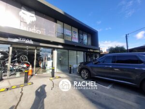 SE ARRIENDA LOCAL EN CALLE DE ALTO FLUJO, SECTOR HOCHTETTER COLEGIO ALEMANTemuco