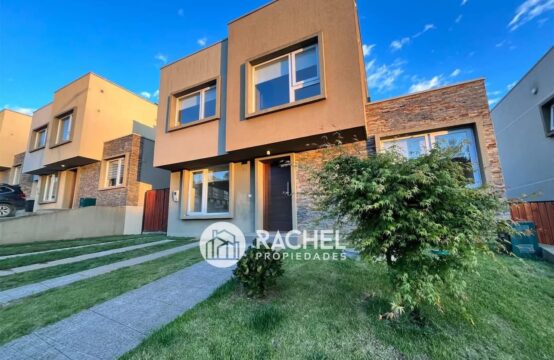 SE ARRIENDA LINDA Y SEGURA CASA MEDITERRANEA EN CONDOMINIO Barrio Francés- Temuco