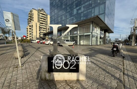 OFICINA EN ARRIENDO K BUSSISNES CENTER &#8211; Sector Hochstetter
