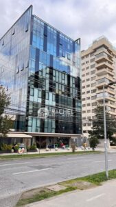 EN VENTA OFICINA 2 PRIVADOS Y SALA DE REUNIONES EN AVENIDA ALEMANIA.Temuco