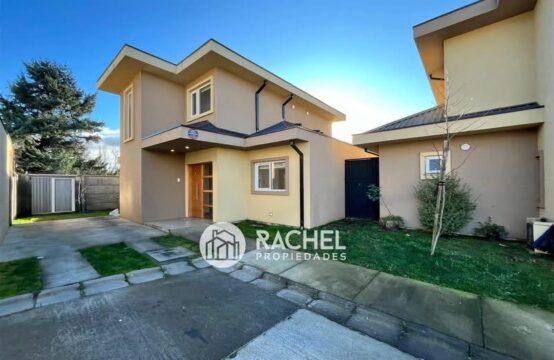 SE ARRIENDA HERMOSA CASA EN CONDOMINIO SECTOR PONIENTE