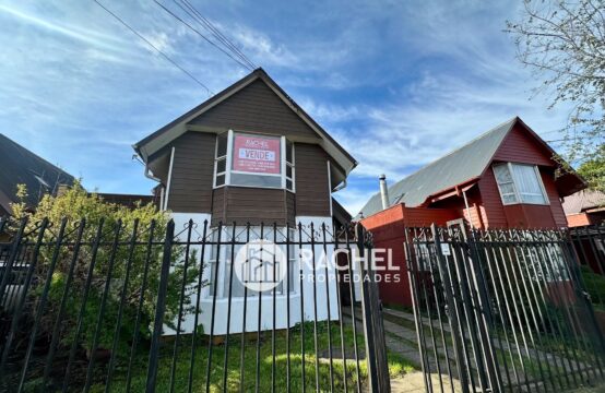 SE ARRIENDA CASA AMPLIADA DE 4 DORMITORIOS IMPECABLE