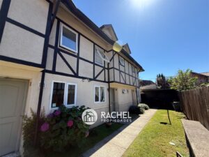 SE VENDE CASA ESTILO TOWNHOUSE EN CONDOMINIO DON JORGE (Sector Altamira)Temuco