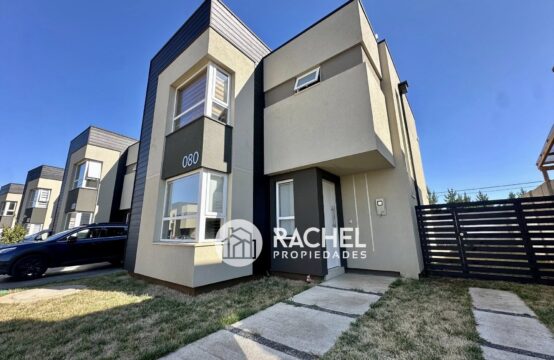 SE ARRIENDA LINDA CASA EN CONDOMINIO TERRANOVA