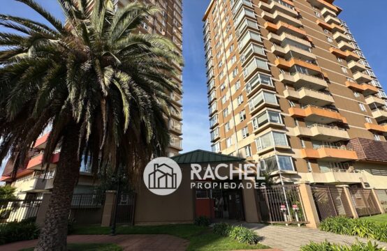 SE ARRIENDA PRECIOSO E ILUMINADO DPTO DOS DORMITORIOS EN CONDOMINIO