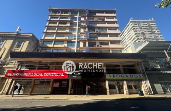 EN VENTA GRAN OFICINA FRENTE PLAZA DE ARMAS