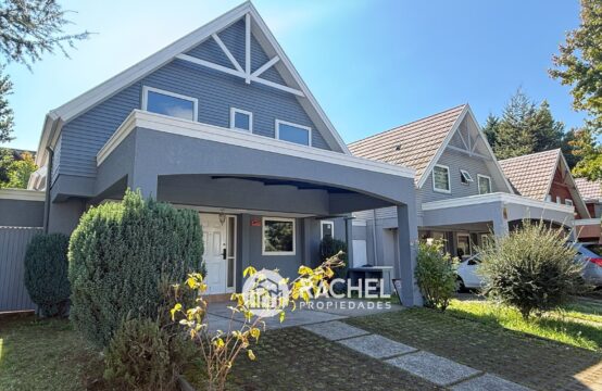 SE VENDE IMPECABLE Y REMODELADA CASA &#8211; Sector Barrio Inglés